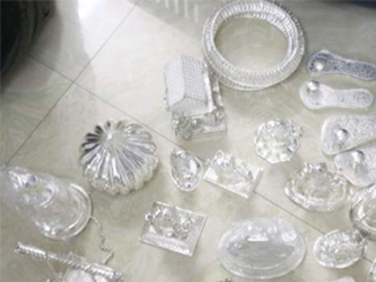 Govt eases conditions for silver import 