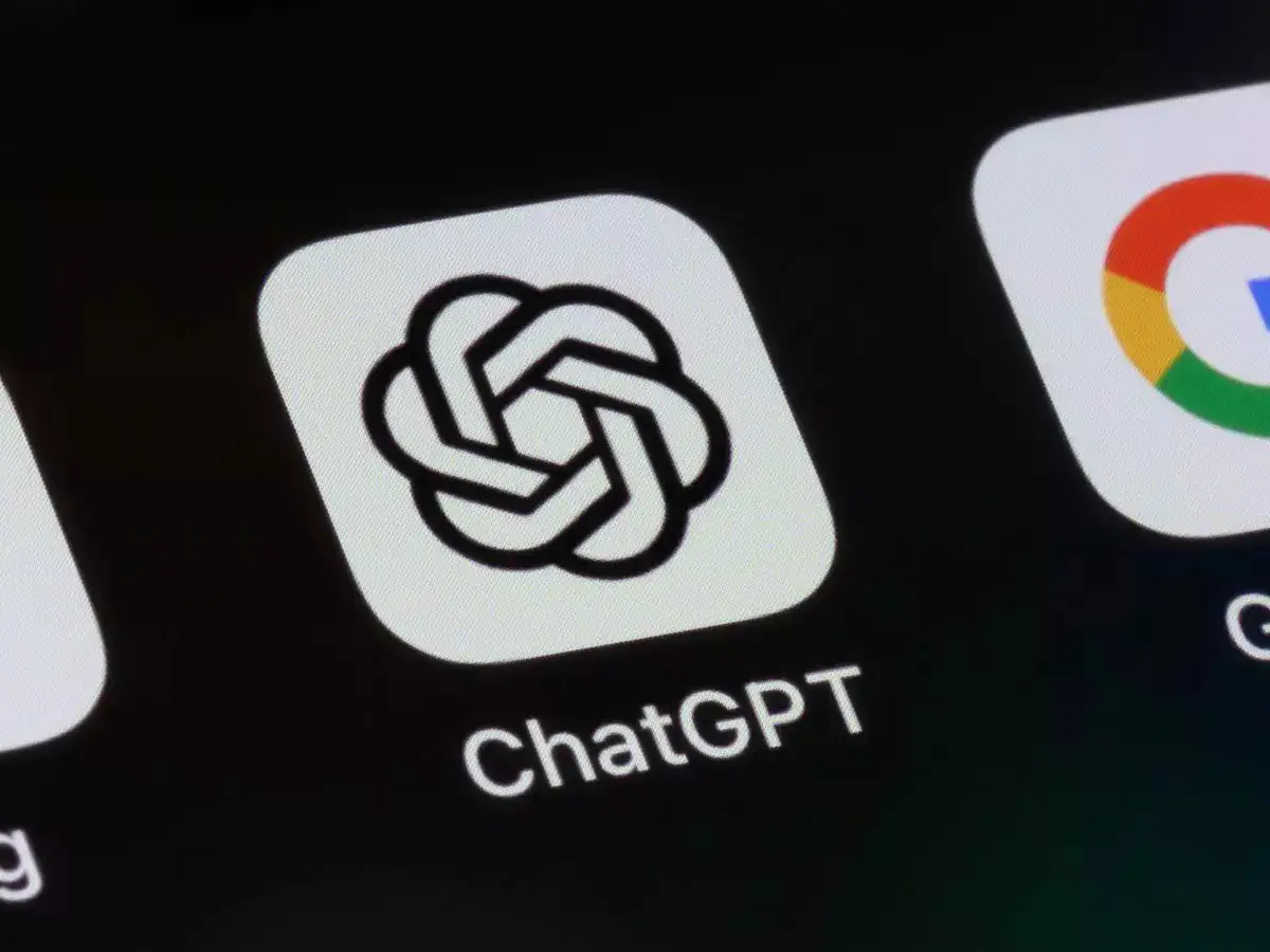 'GPT-5 feels dumber': Users on OpenAI’s newest model - The Economic Times