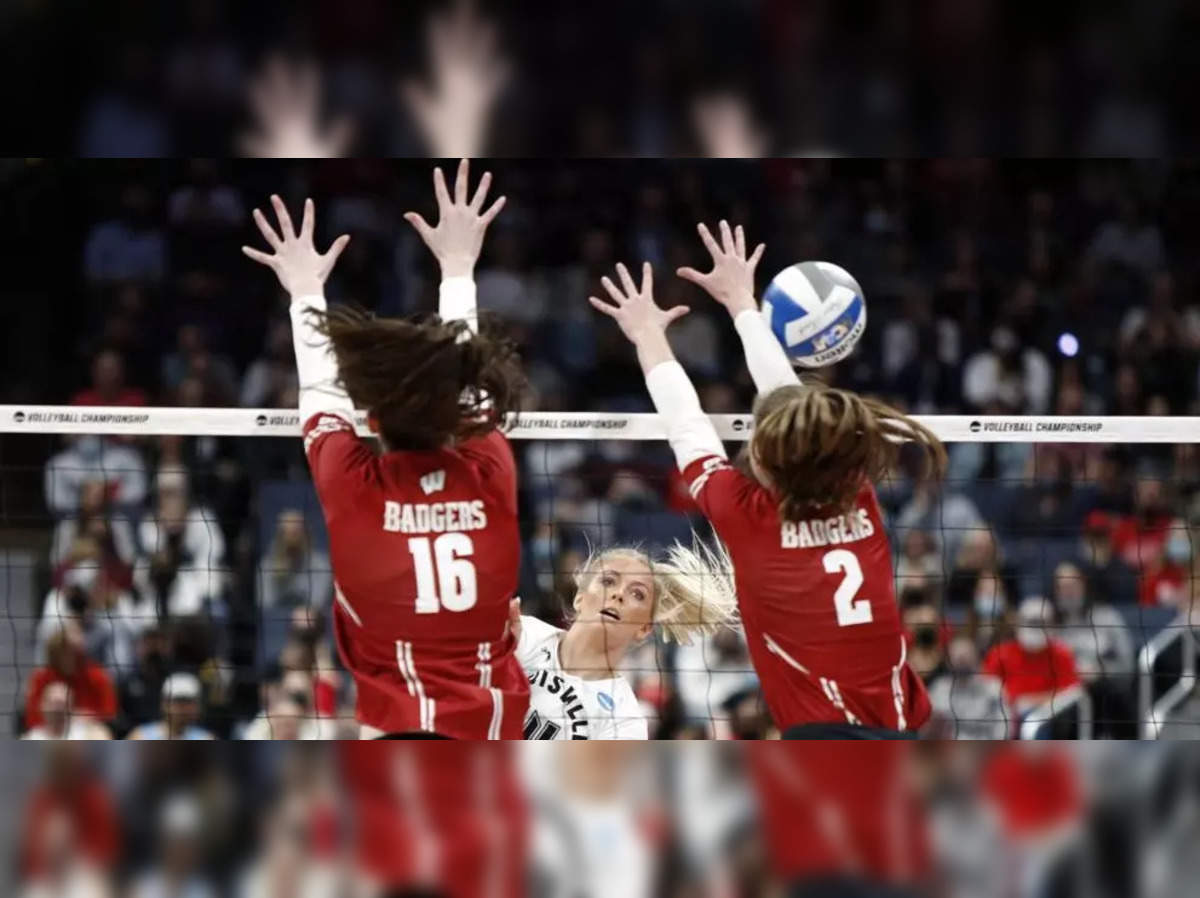 Wisconsin Badgers Wisconsin police investigating multiple crimes after private photos of womens volleyball team leaked online