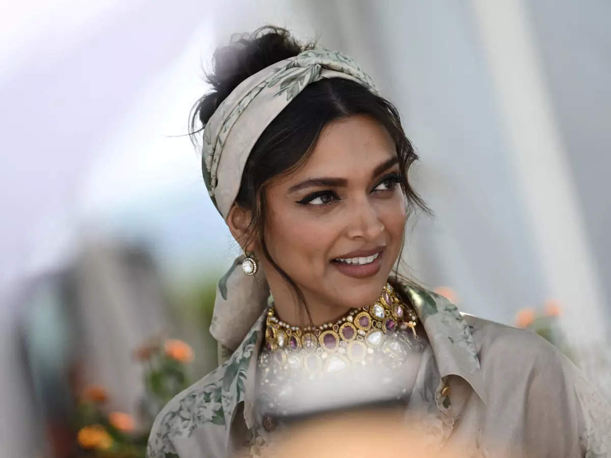 🥀 | Deepika padukone style, Indian photoshoot, Beautiful indian actress