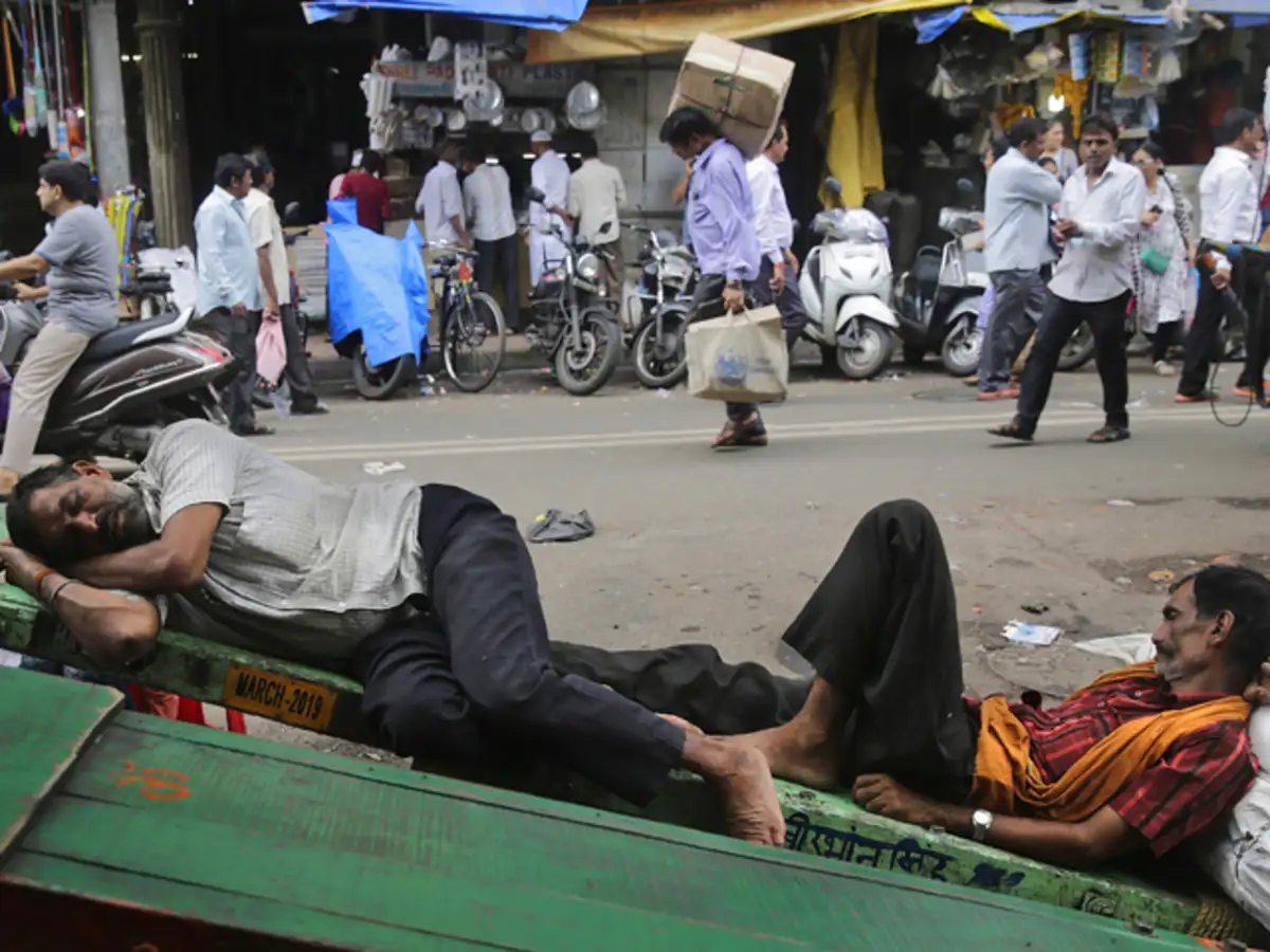 India hunger photo series sparks poverty porn backlash online - The  Economic Times