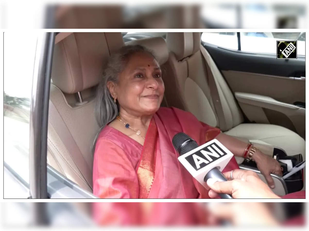 1200px x 899px - jaya bachchan: Viral video shows Jaya Bachchan declining to comment on PM  Modi's statement against Oppn amidst political tensions - The Economic Times