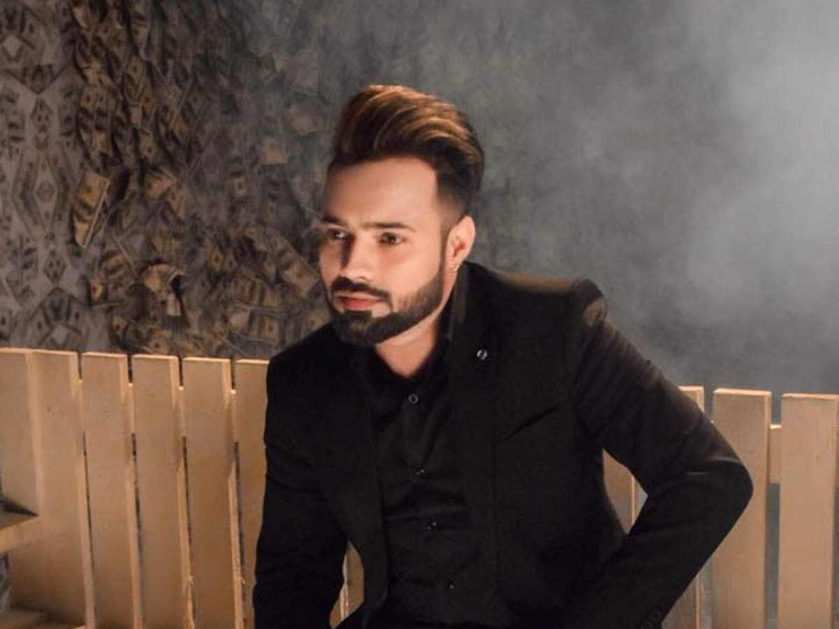 Rabab Studios on Twitter Wishing a very Happy Birthday to Karan Aujla A  popular singer lyricist and rapper he has made a remarkable contribution  in the Punjabi music industry with his talent