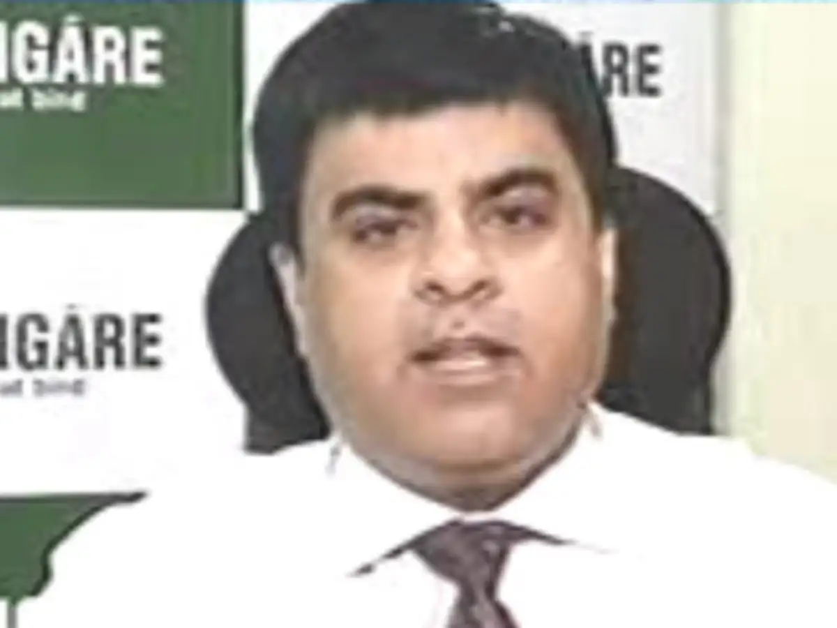 Market has entered into a consolidation phase: Ashu Madan, Religare ...