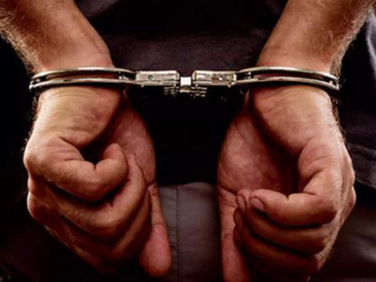 खूंटी में PLFI के 6 नक्सली गिरफ्तार