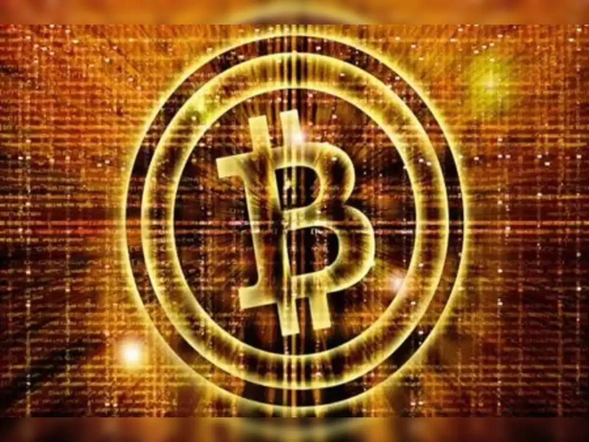 MicroStrategy Bitcoin strategy update: MicroStrategy on the brink? Massive  $72 billion wipeout looms as Bitcoin strategy wobbles - The Economic Times