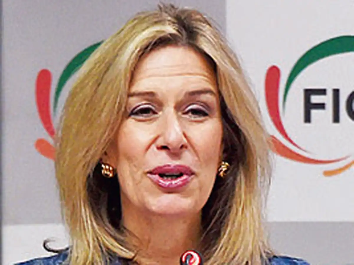 US to help India meet climate goals with coal: Elizabeth Sherwood ...