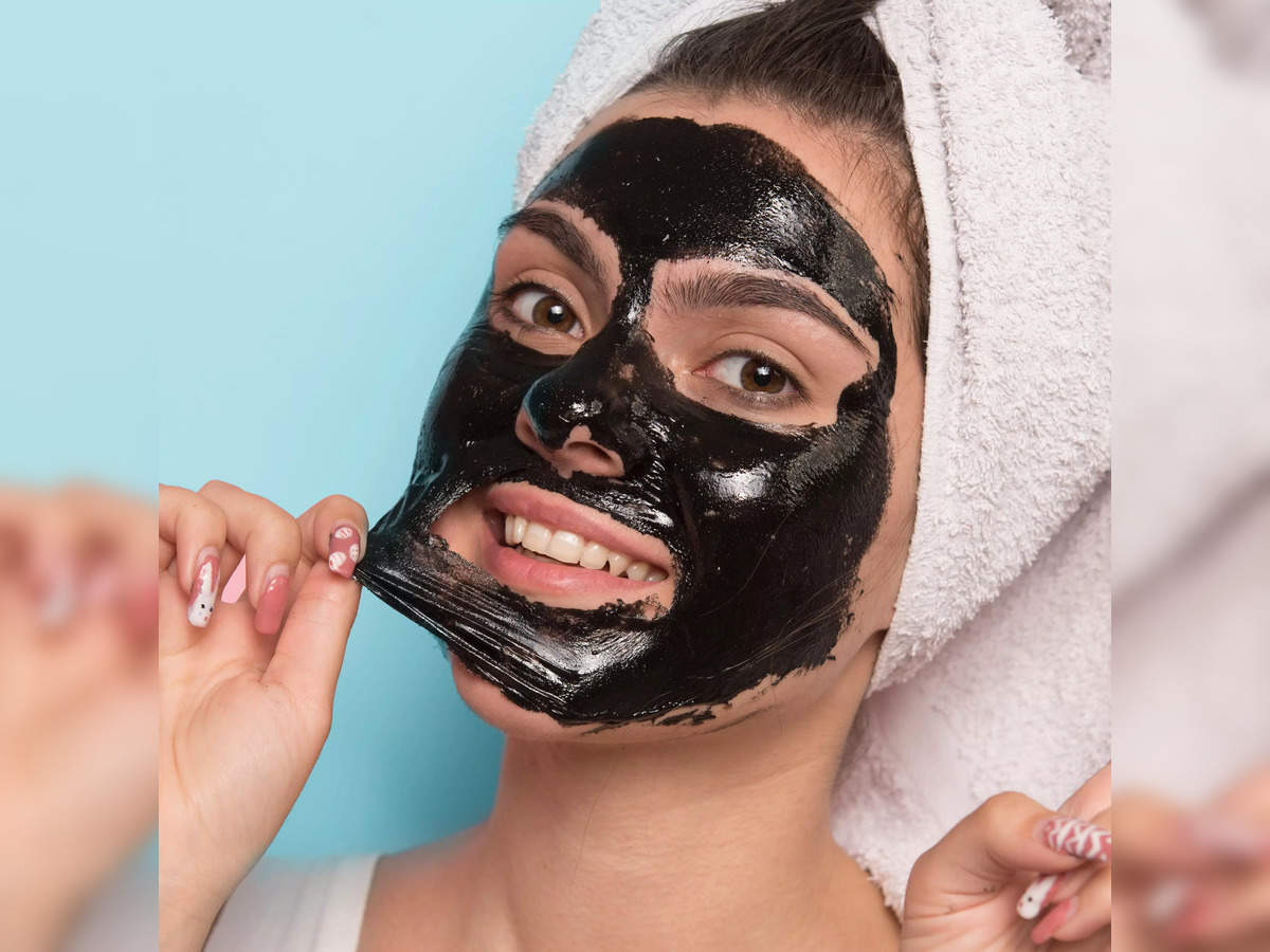Charcoal peel-off mask 5 charcoal peel-off masks for men and women under Rs.300 pic