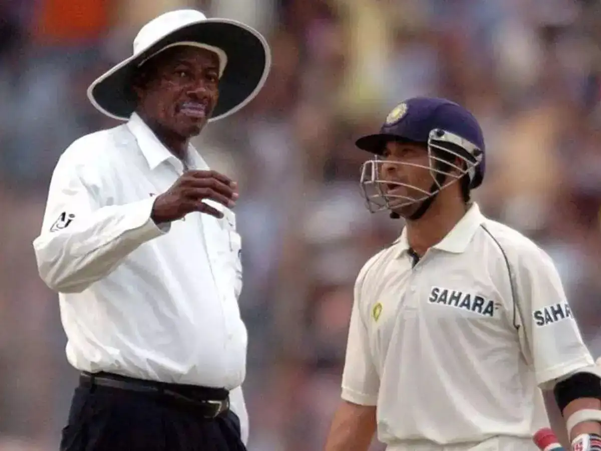 Steve Bucknor admits wrong LBW decision against Sachin Tendulkar after two decades, says mistakes happen in life - The Economic Times