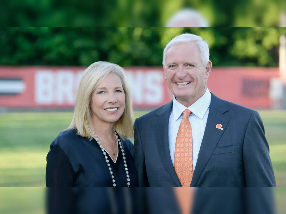 Milwaukee Bucks co-owner sells stake to Cleveland Browns owner Jimmy Haslam,  reports say