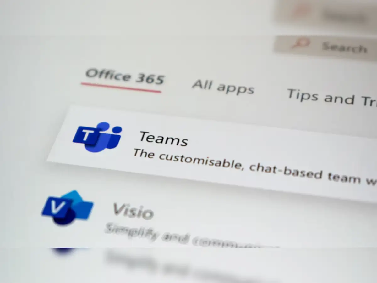 Microsoft Teams turns snitch, will tell your boss if you’re in office or not - The Economic Times