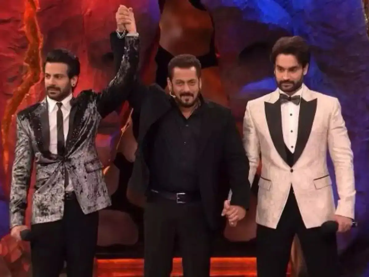 Bigg Boss 18 Finale Winner: Karan Veer Mehra claims the trophy 