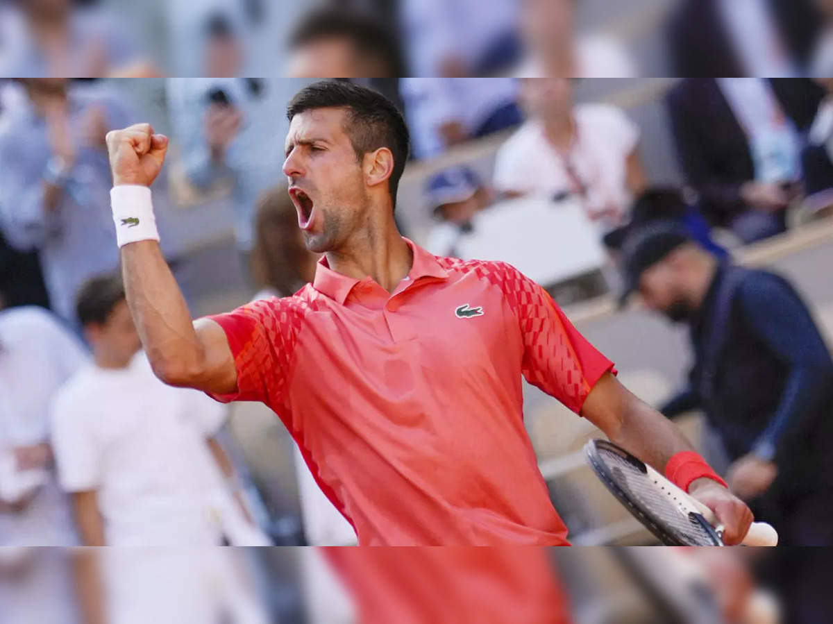 Novak Djokovic beats cramping Carlos Alcaraz to reach French Open final