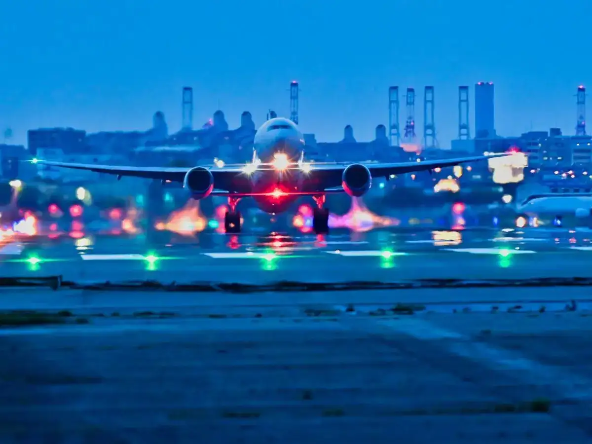 Flights suspended at major Moscow airports 