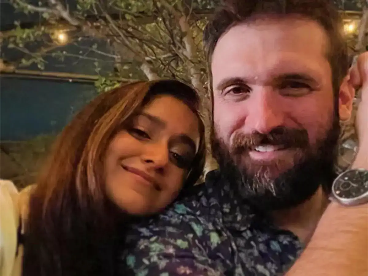 Ileana D Cruz is expecting again : Barfi star announces second pregnancy  in a delicious way - The Economic Times
