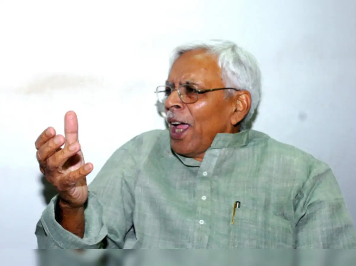 JD(U) General Secretary Shivanand Tiwari hits out at Narendra Modi - The  Economic Times