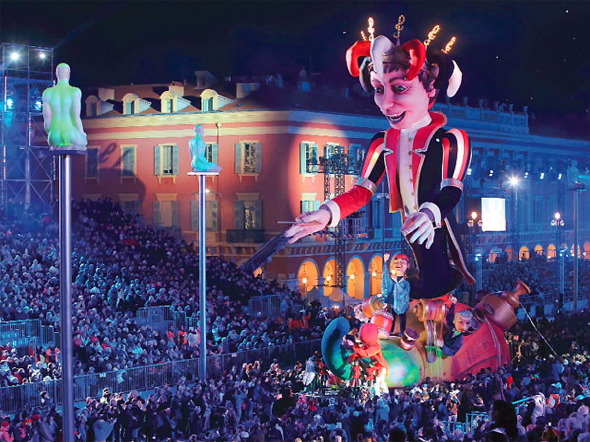 Let the good times roll: Here are the world's most outrageous carnivals &  fest street parties! - The Economic Times