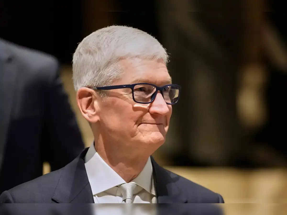 Apple's Cook says iPhone star ingredient of India success recipe