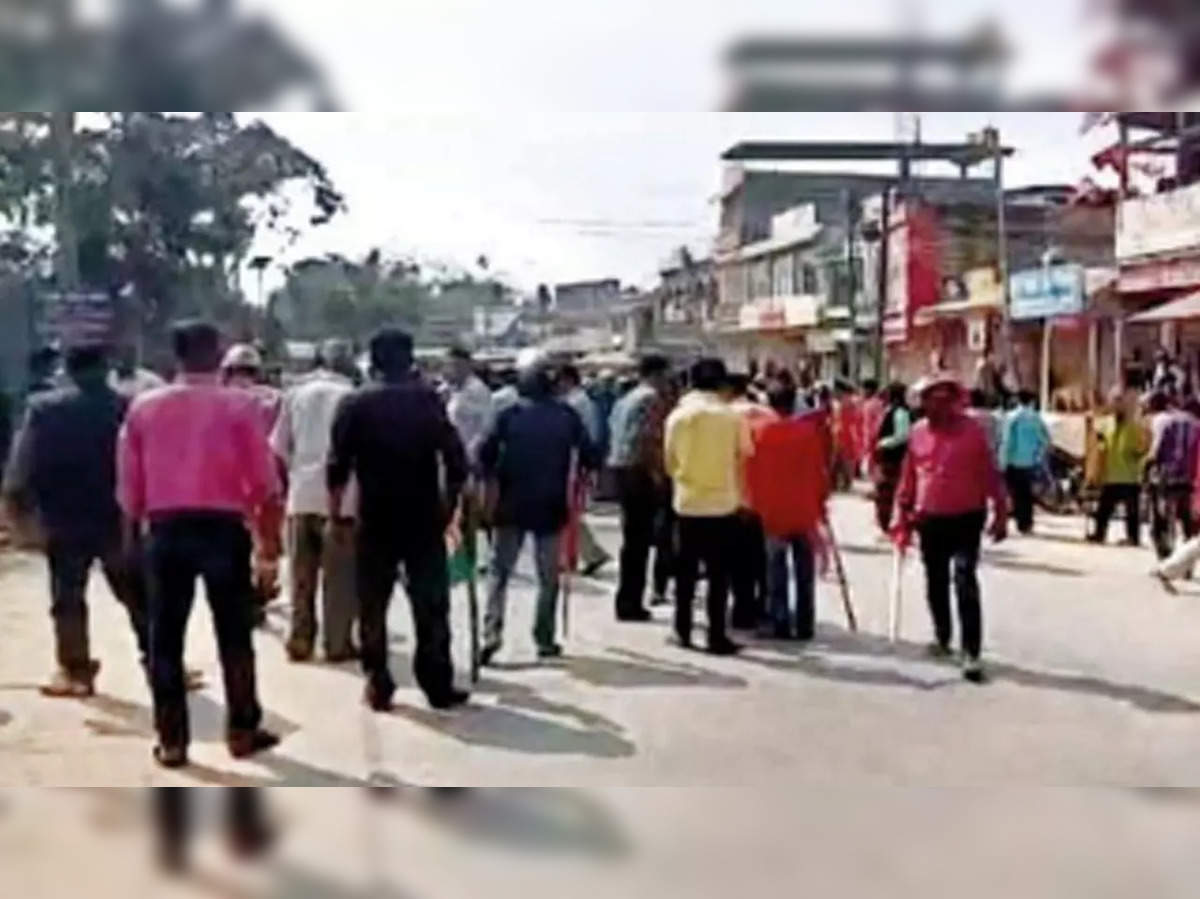 Dimapur, India. 16th Feb, 2019. Dimapur, India Feb 16, 2016: Newly recruit  Constables of the Nagaland Police March during their Attestation Parade for  the 65th Batch Recruit Constables at Nagaland Police Training