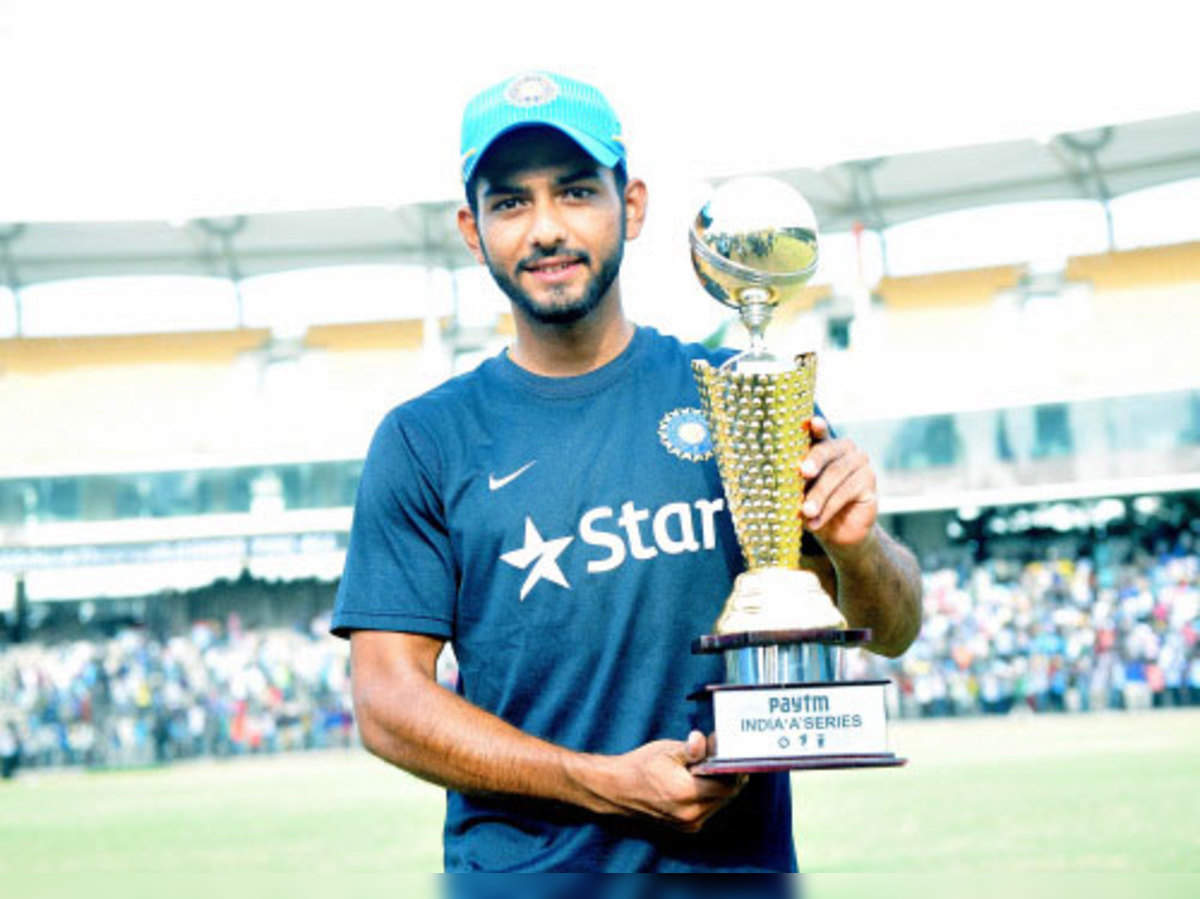 Cricket: World Cup winning U19 India captain Unmukt Chand calls it a day -  The Economic Times