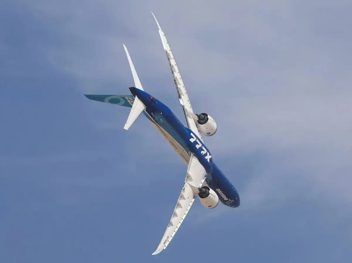 Emirates orders 65 Boeing 777X planes in $38 bn deal - The Economic Times