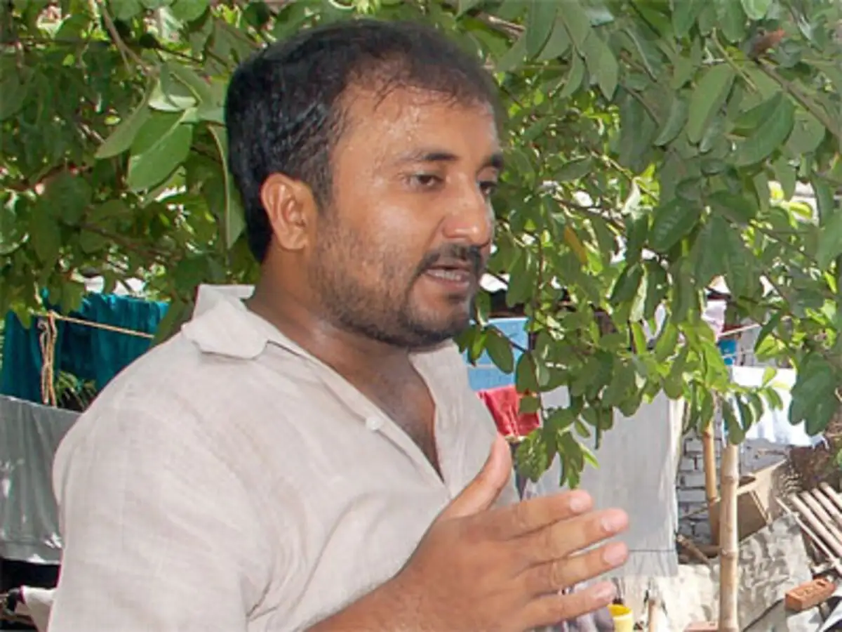 Super 30 excels again, 27 out of 30 students qualify for IIT - The Economic  Times