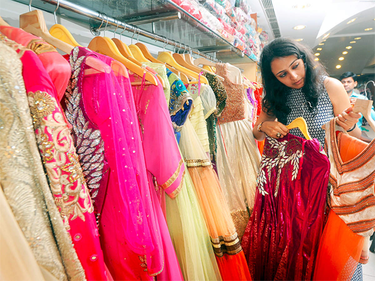 Five best places in Delhi to shop for your wedding on a budget | Fashion  News - The Indian Express