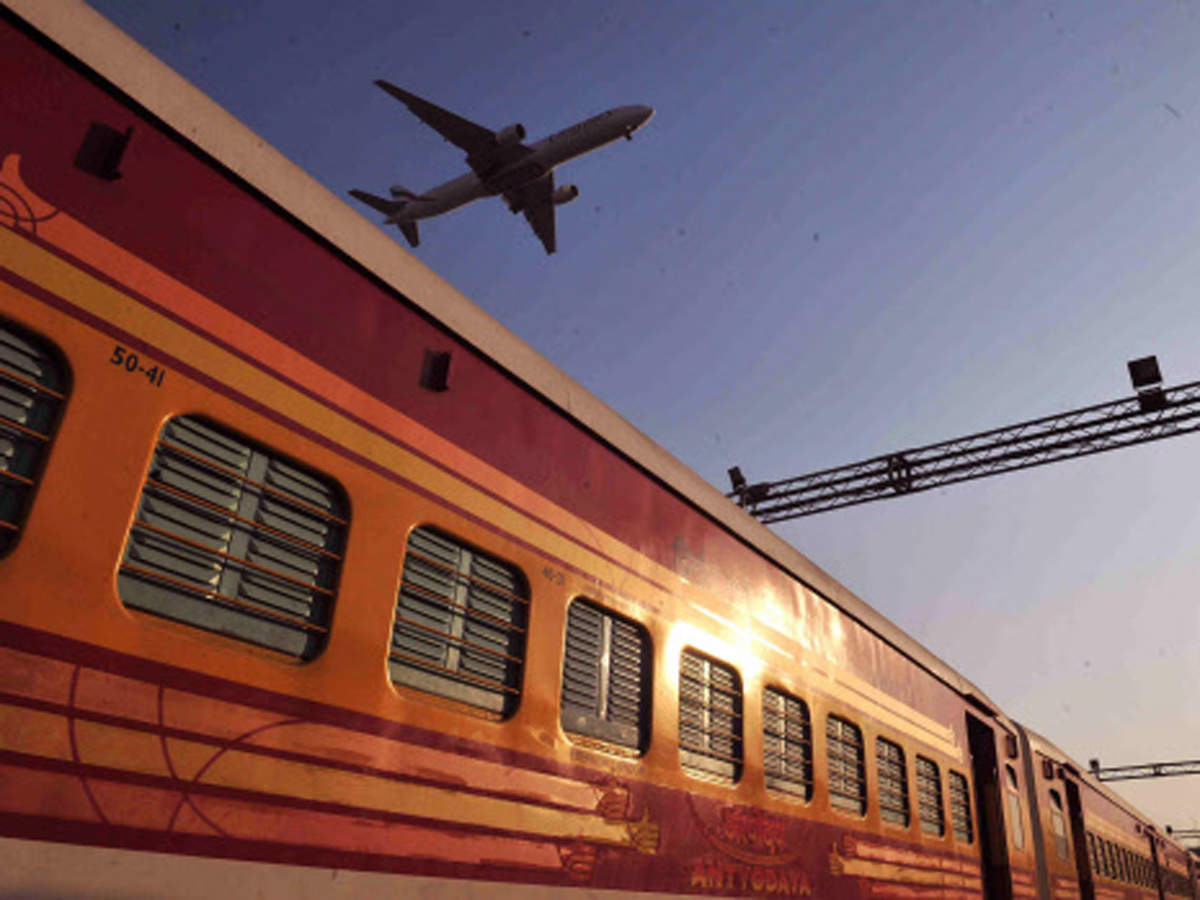 Indian Railways Privatisation Centre To Form Empowered Group To Privatise 150 Trains 50 Railway Stations