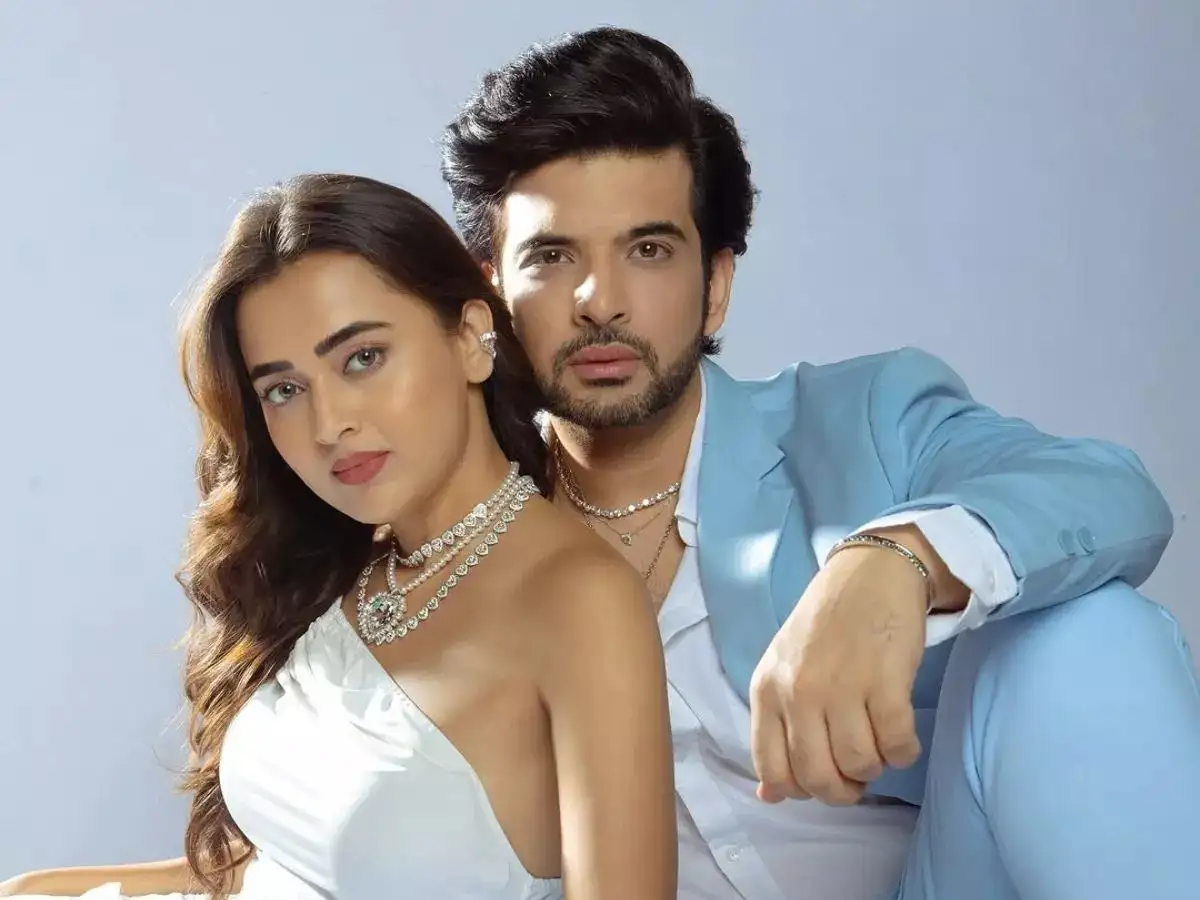 Is actress Tejasswi Prakash marrying Karan Kundrra soon? Naagin actress's  mother spills the beans - The Economic Times