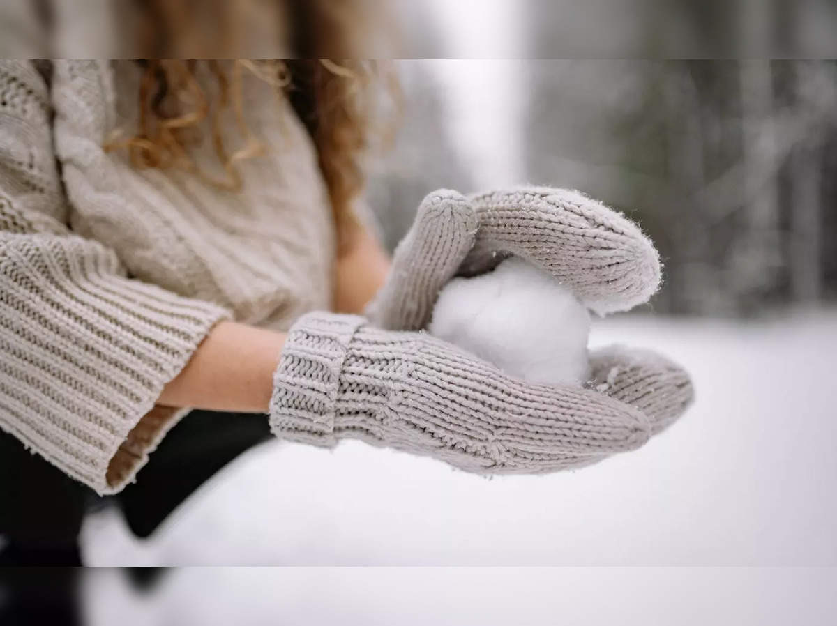 Best winter gloves for women: Best winter gloves for women - Embrace winter  in style and warmth - The Economic Times