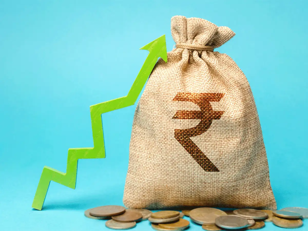 FD interest rates: HDFC Bank hikes FD interest rates of these tenures ...
