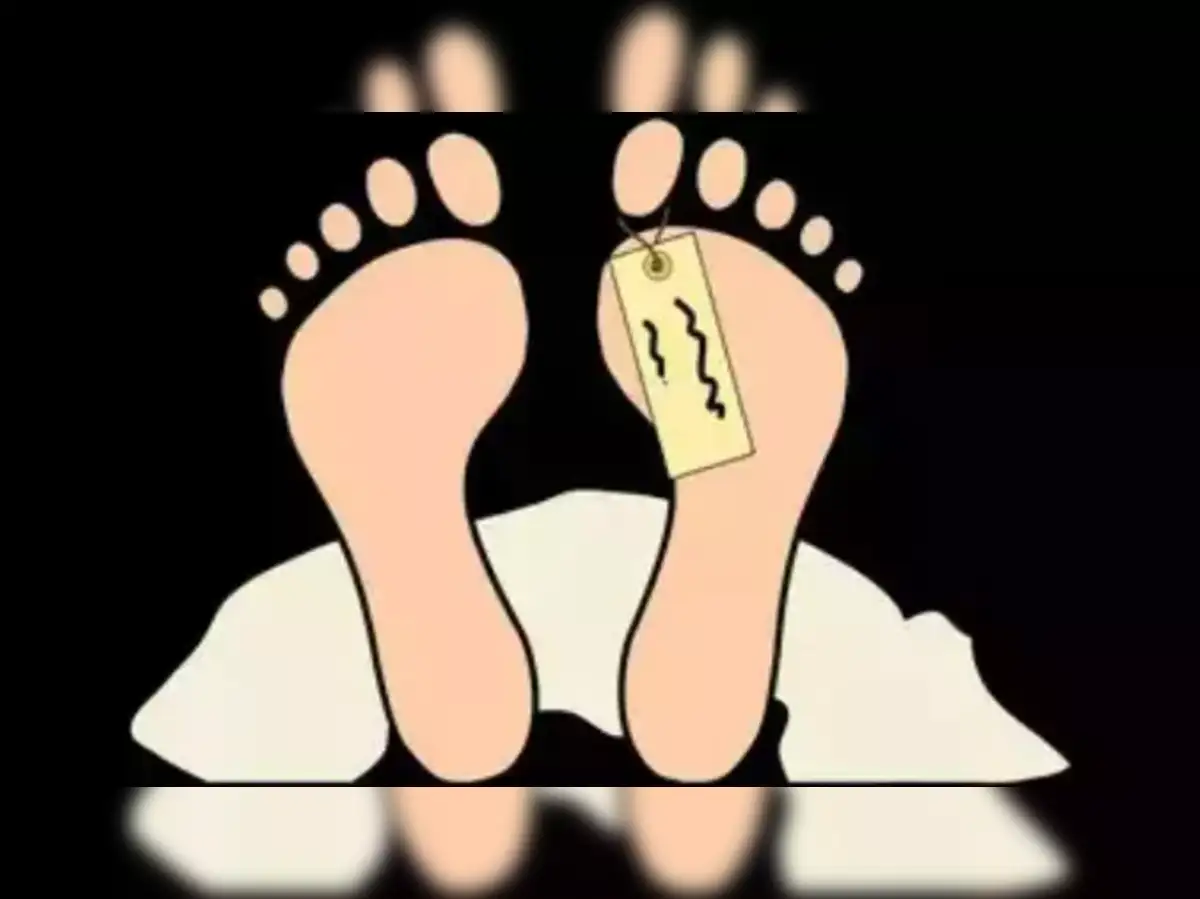 Cbs Reporters Feet