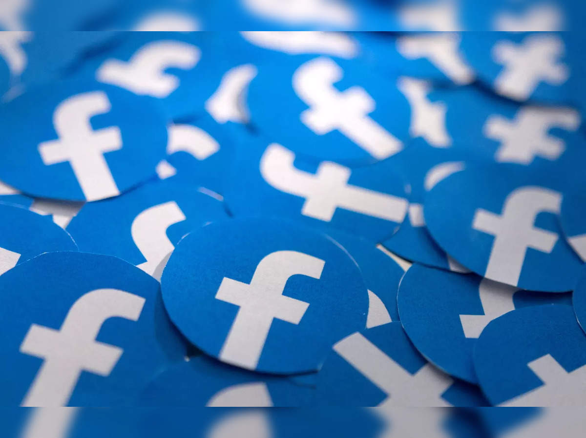 Facebook Reels Rolls Out Globally - [SMK] Social Media Knowledge