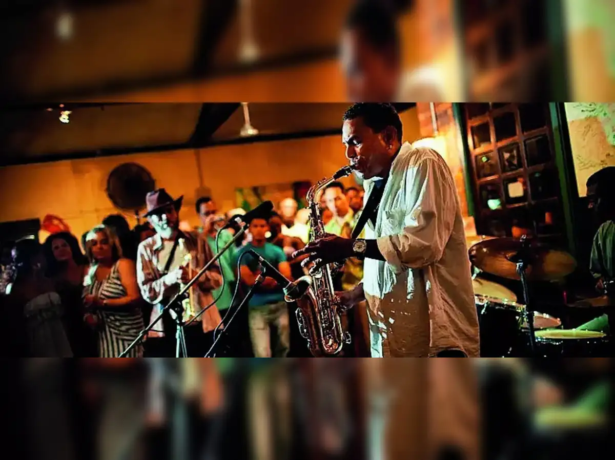 All along the three Guianas, where Calypso meets Mahabharat under starburst skies