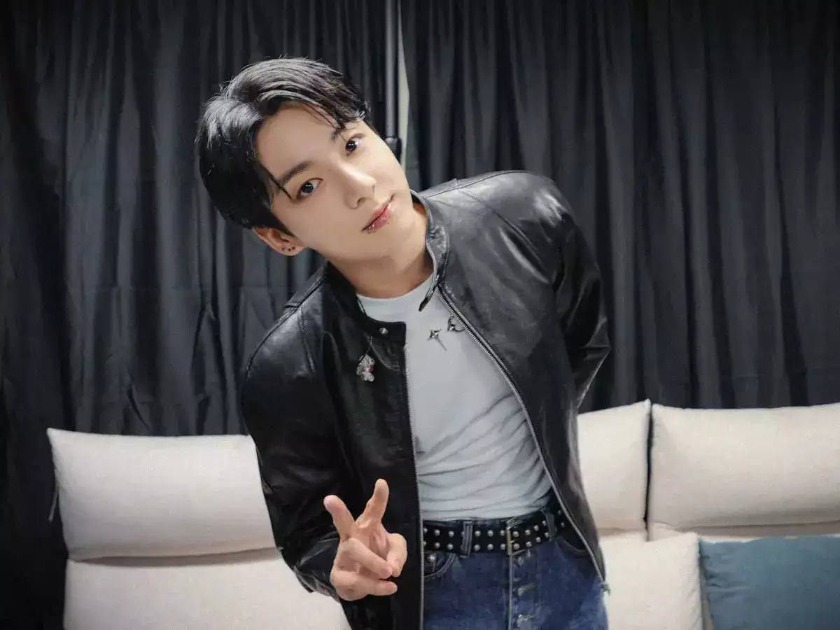 BTS's Jungkook becomes the 1st Asian to win Male Artist Of The