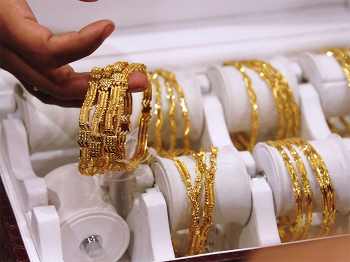 GST: Sale of old gold jewellery will not attract GST on exchange ...
