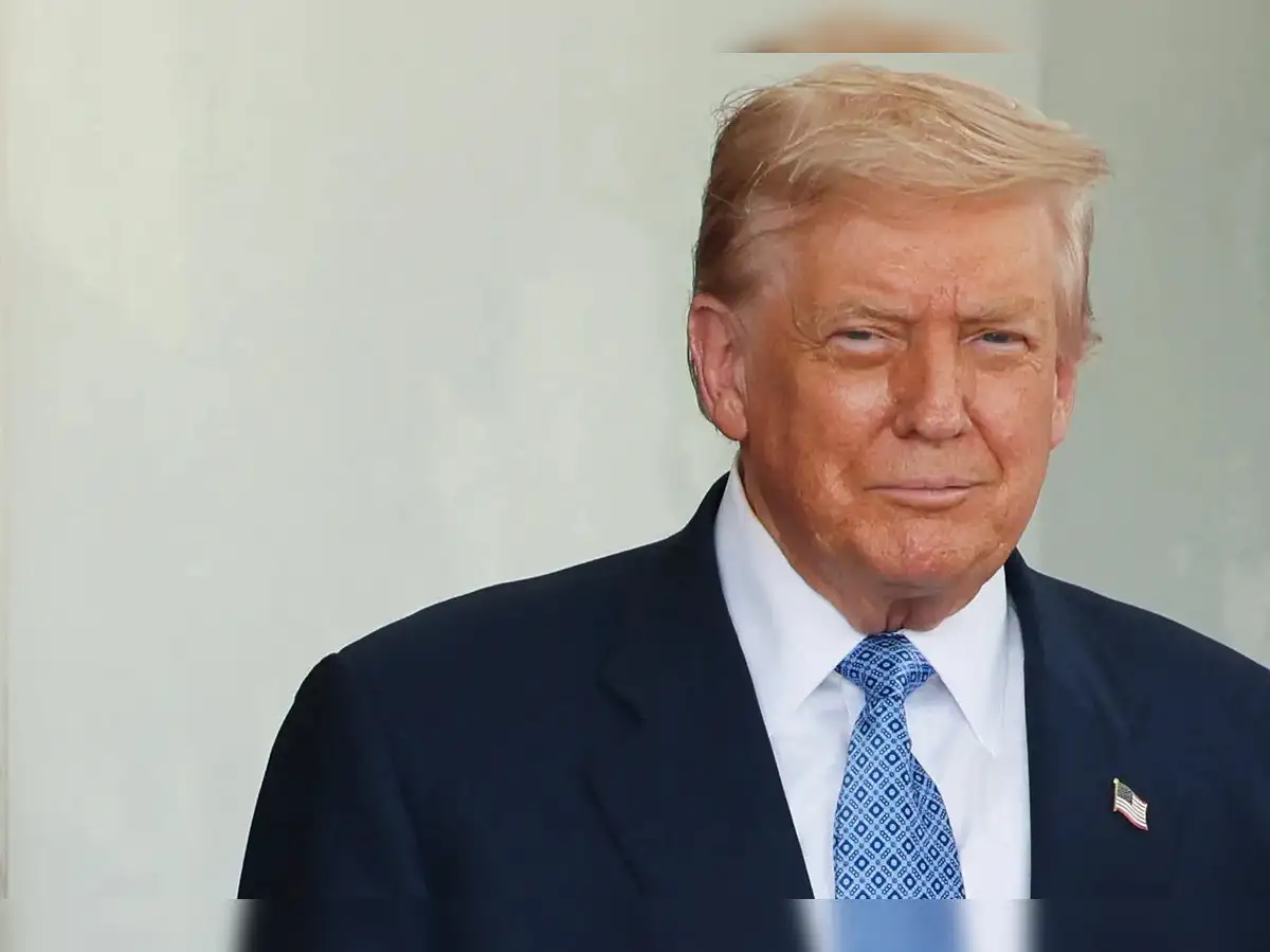 Trump family nets $1.3 billion from two crypto deals - The Economic Times