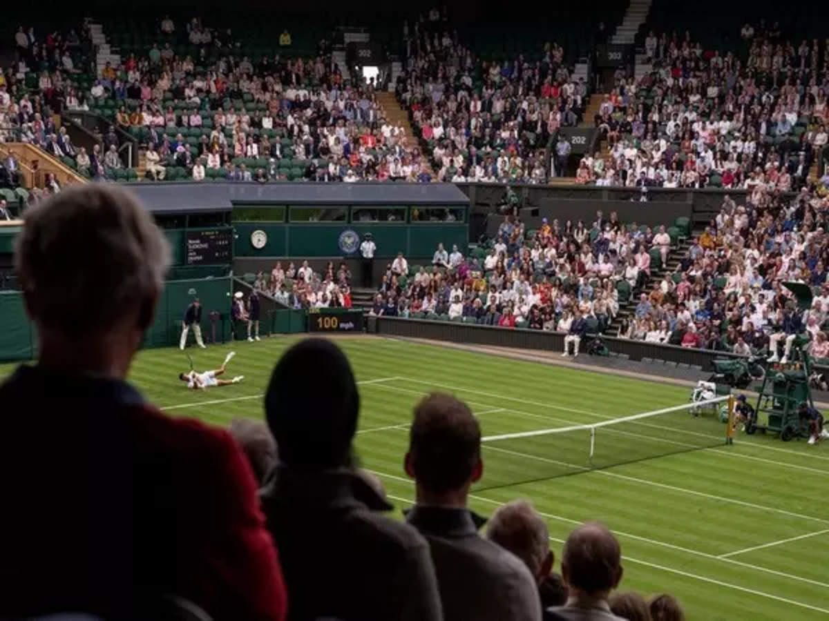 Wimbledon line judges future uncertain as Grand Slam embraces AI