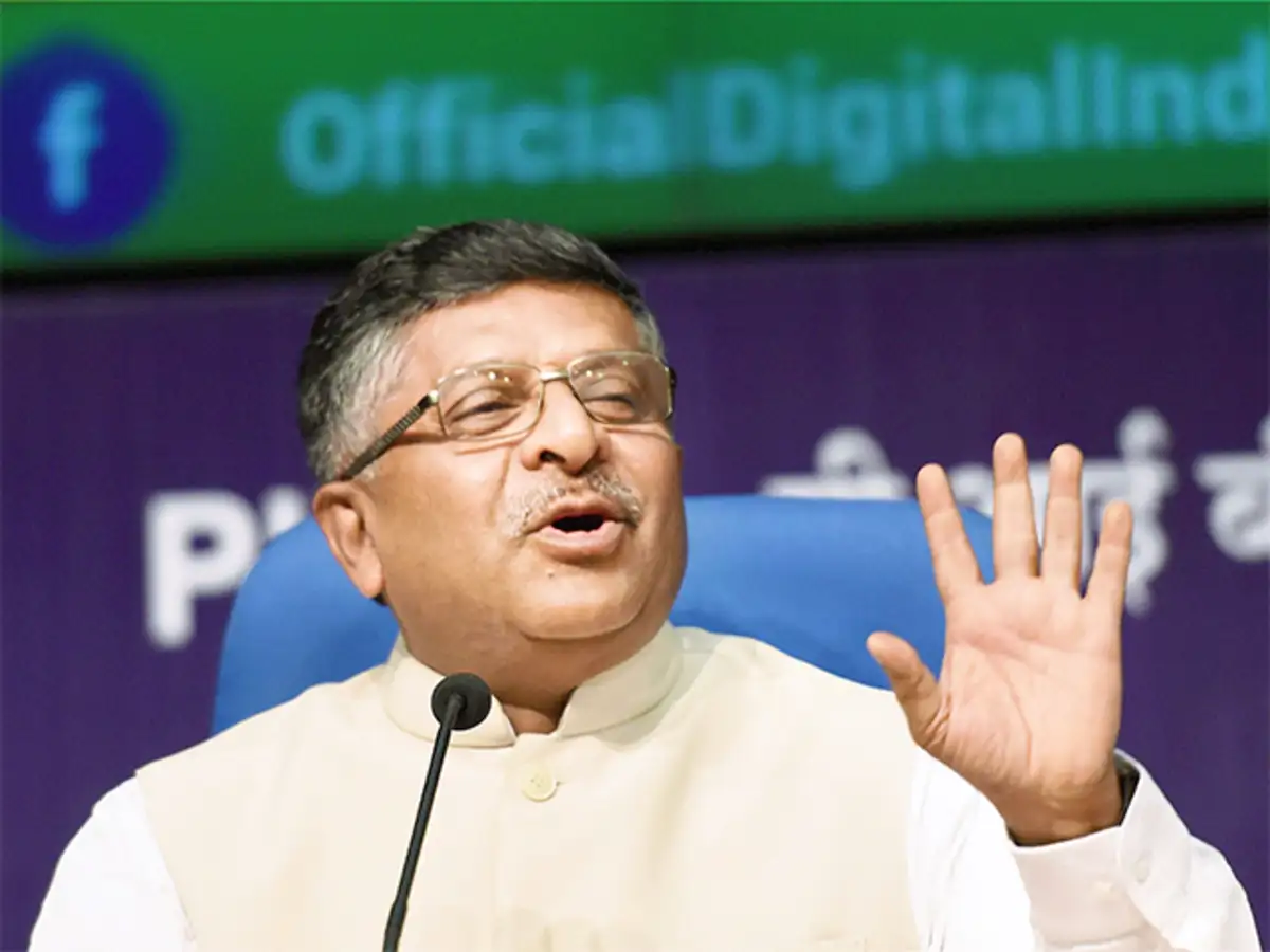 IT Minister Ravi Shankar Prasad asks Qualcomm for innovation on Aadhaar ...