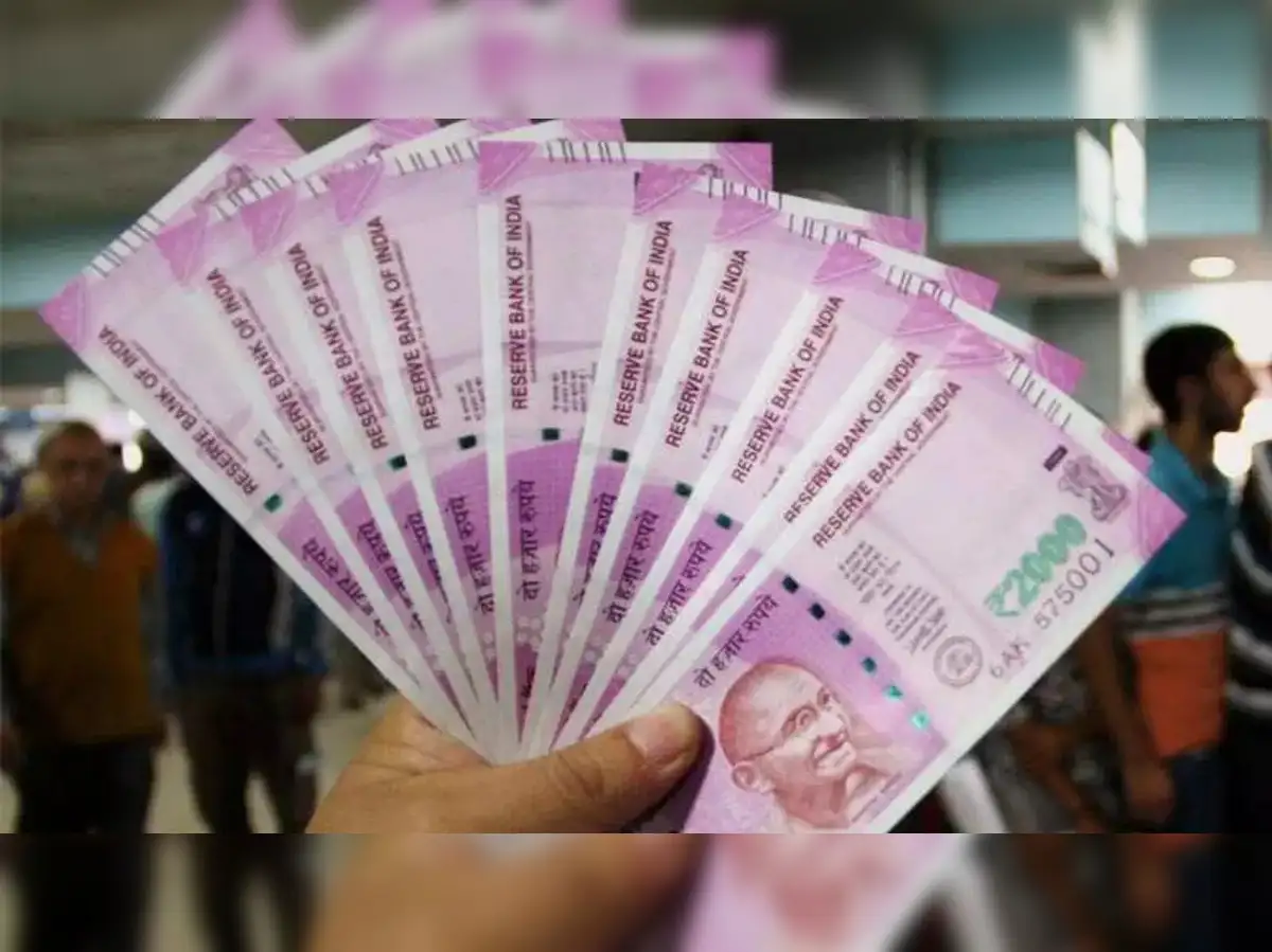 rupee rate today: Rupee gains against US dollar despite hawkish Fed talk -  The Economic Times