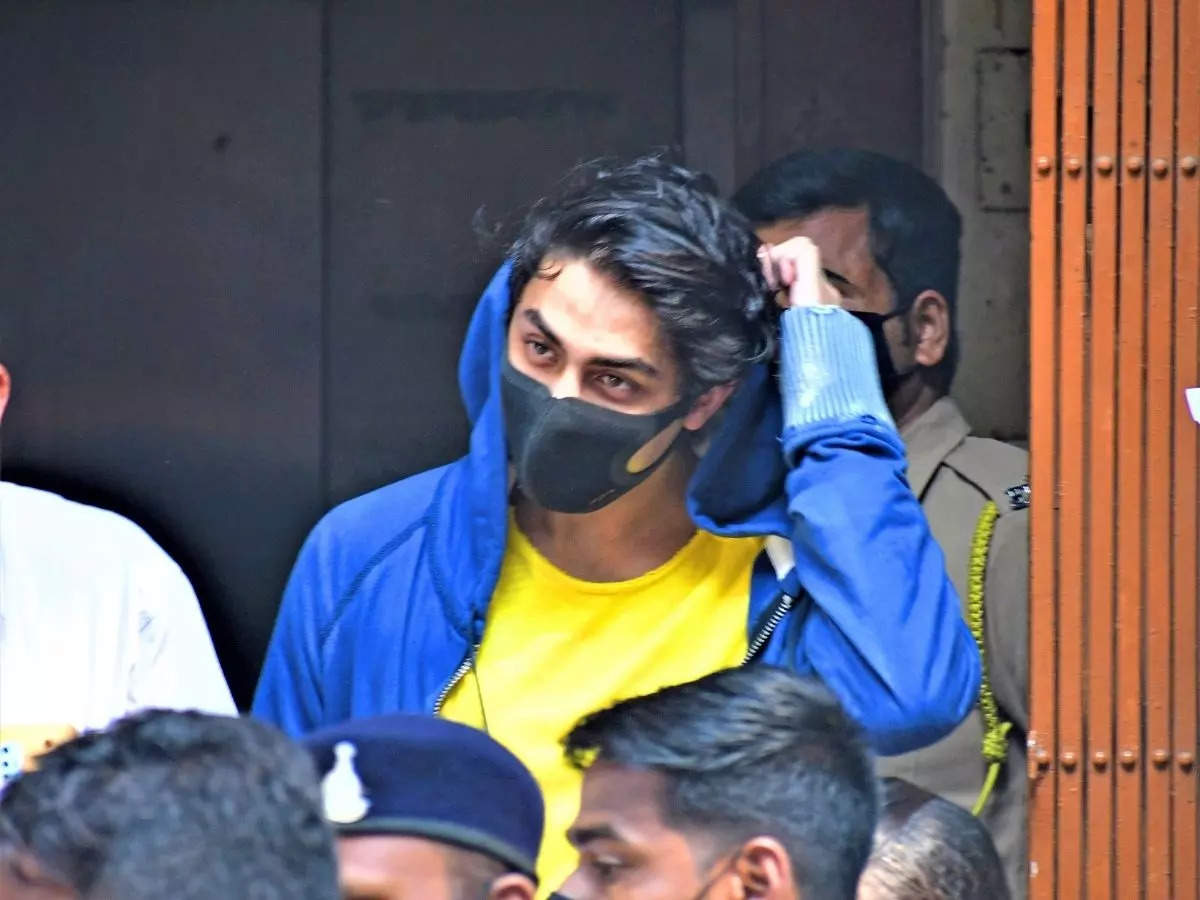 Aryan Khan and two others to remain in NCB custody till Oct 7, orders Mumbai court - The Economic Times