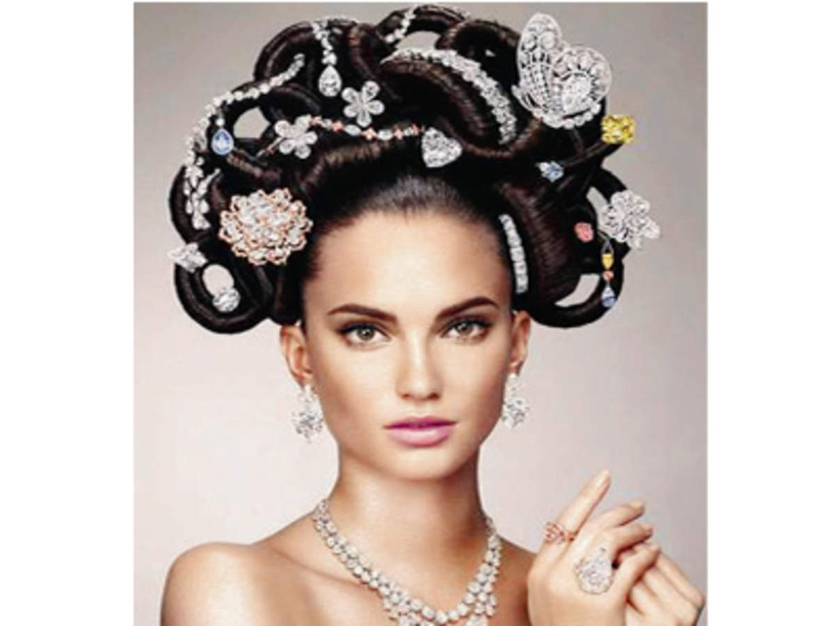 Crowning glory: $500 million hair piece - The Economic Times