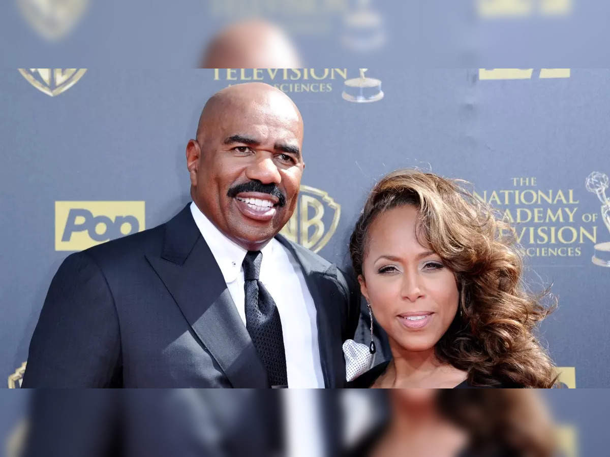 We Need To Talk About Steve Harvey's New Style 