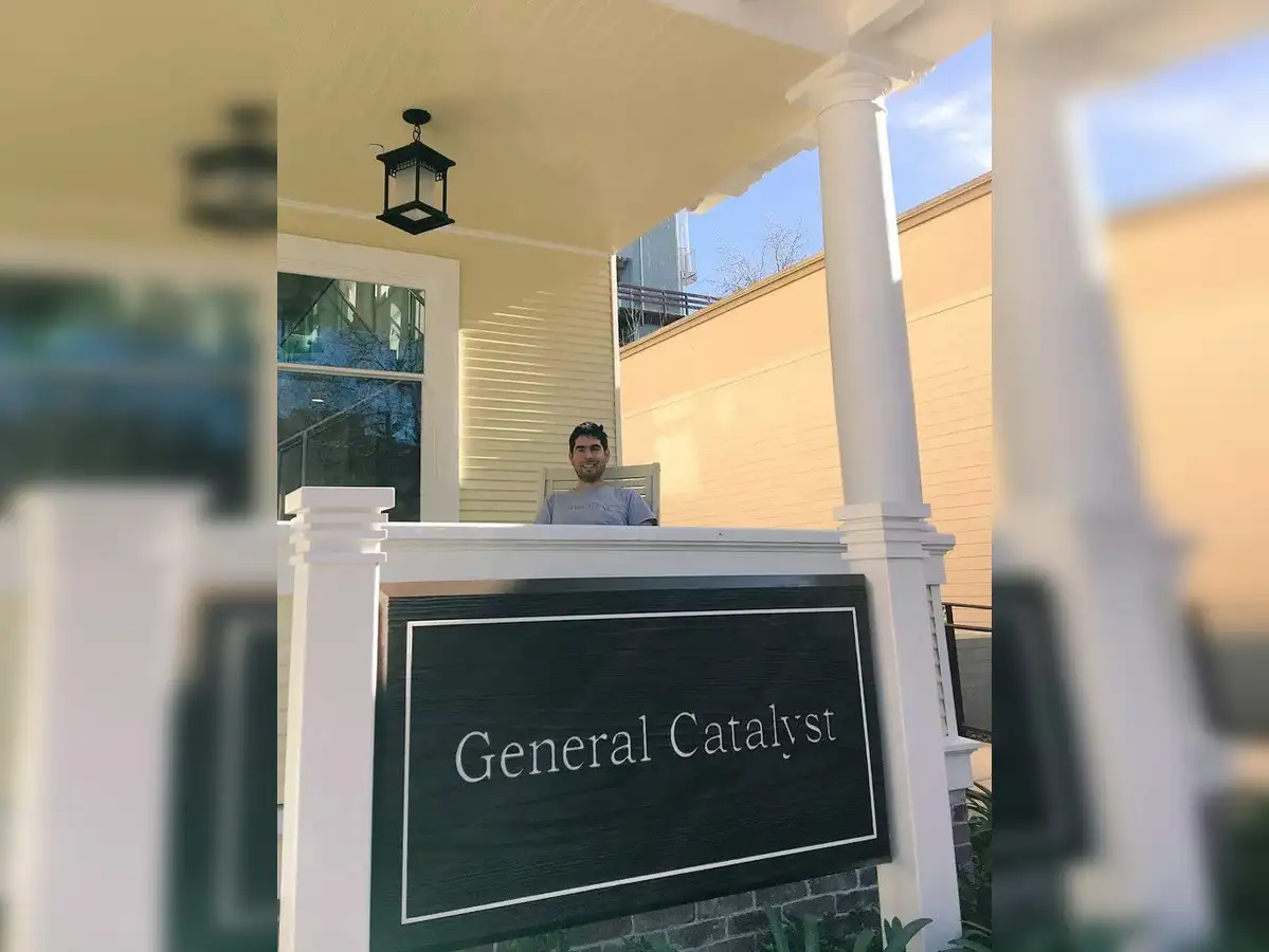 Discord, Snap investor Niko Bonatsos departs General Catalyst, plans new VC firm - The Economic Times