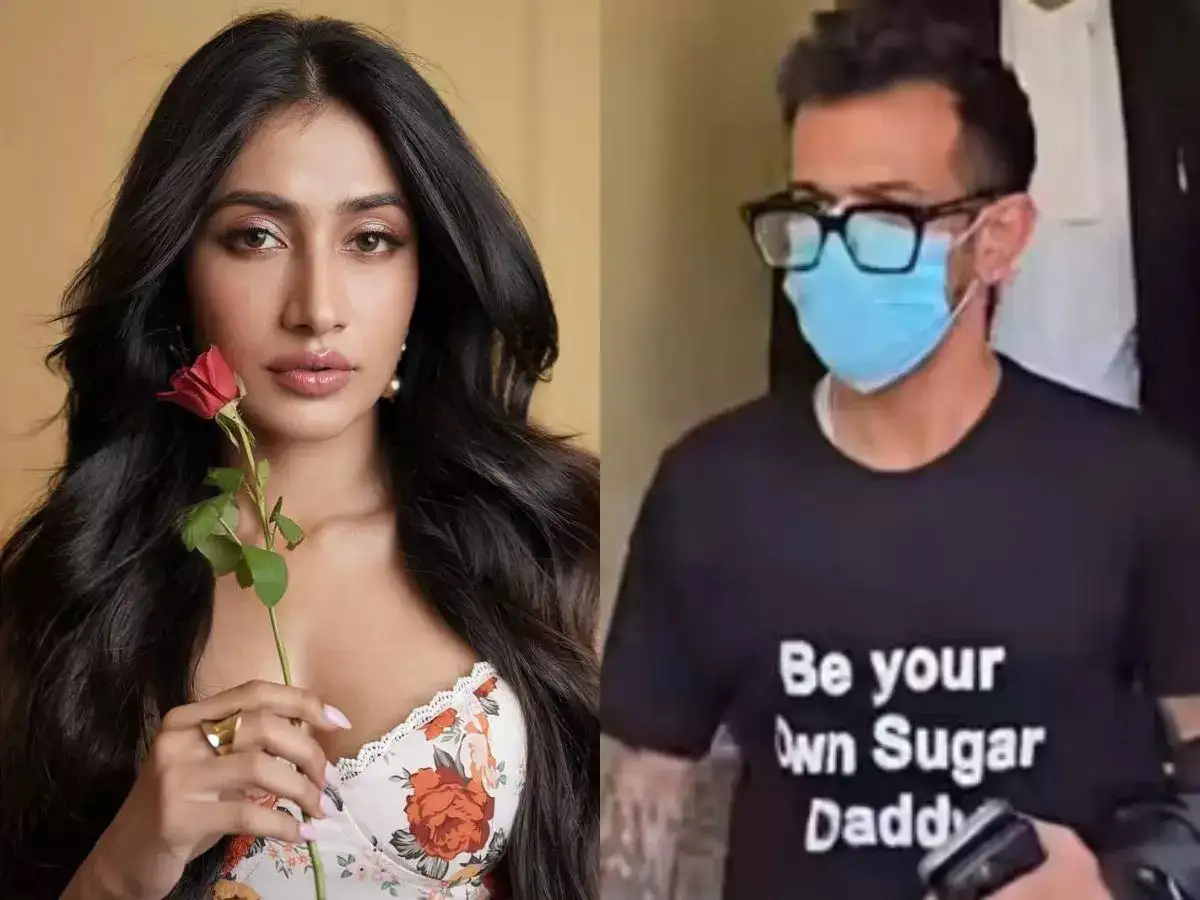 T-shirt kyu pehna hai?': Dhanashree Verma recalls being stunned by  Yuzvendra Chahal's 'Be your own sugar daddy' clothing choice - The Economic  Times