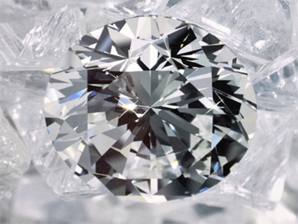 Bizarre Russian rock contains 30,000 diamonds 