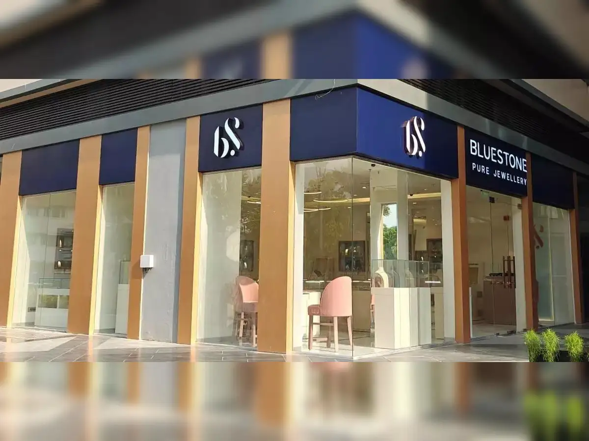 BlueStone cuts IPO size to Rs 820 crore, to launch issue on August 11 - The Economic Times