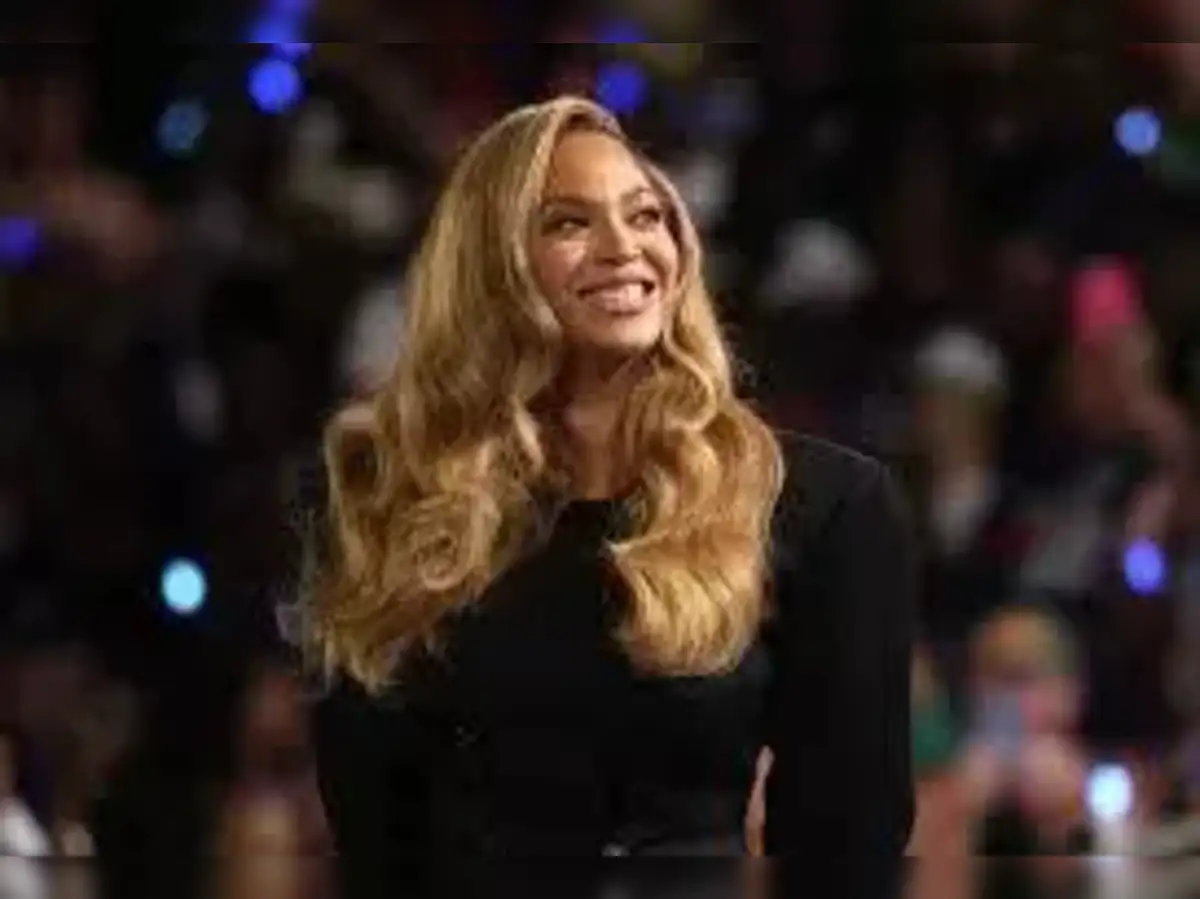 Beyoncé's philosophy on growth through imperfection | News Minimalist