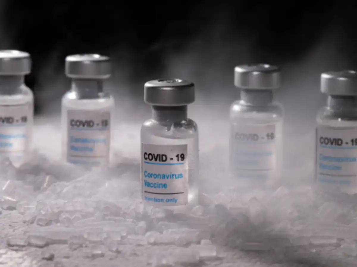 Coronavirus Vaccine Uae S Abu Dhabi Offers Coronavirus Vaccines To Tourists The Economic Times