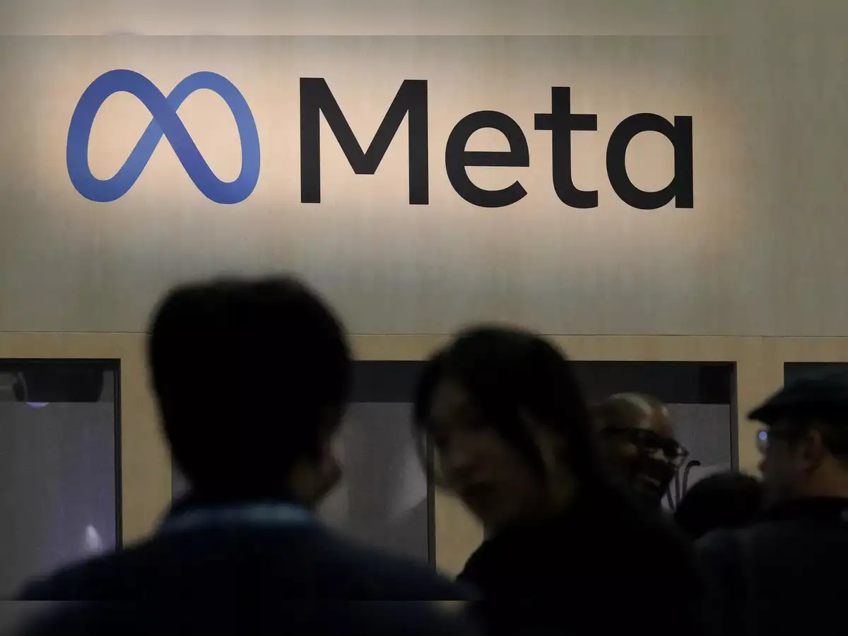 Facebook meta: Australia fines Facebook owner Meta $14 million for ...